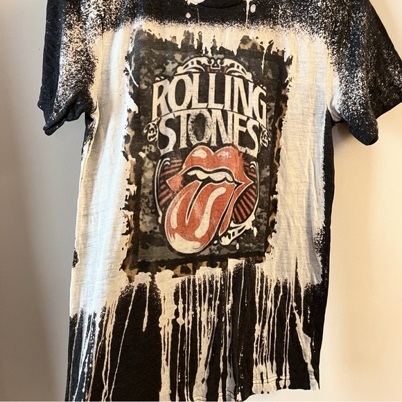 Rolling Stones Paint Splattered Graphic Tee Size Small Short Sleeves - Picture 4 of 5